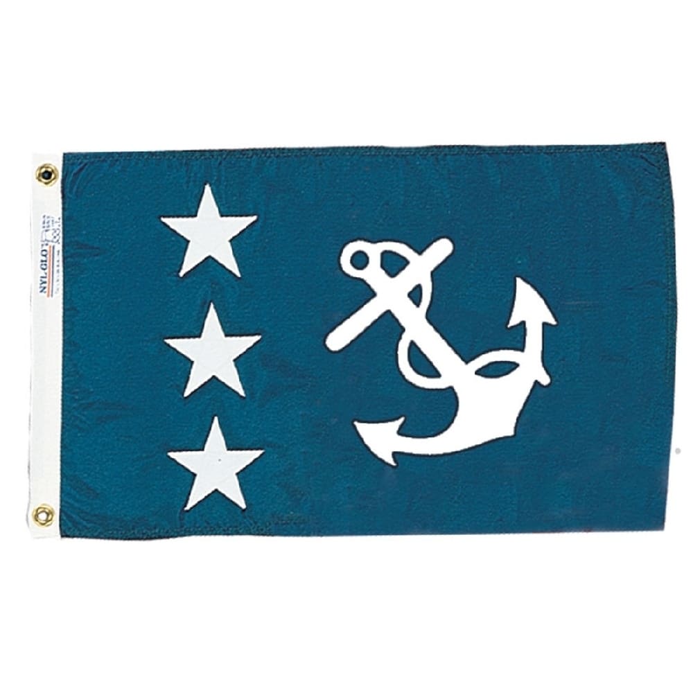 Past Commodore Flag - Grommets 2 Past Commodore Flag Grommets Finish