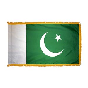 Pakistan Flag Fringe Finish