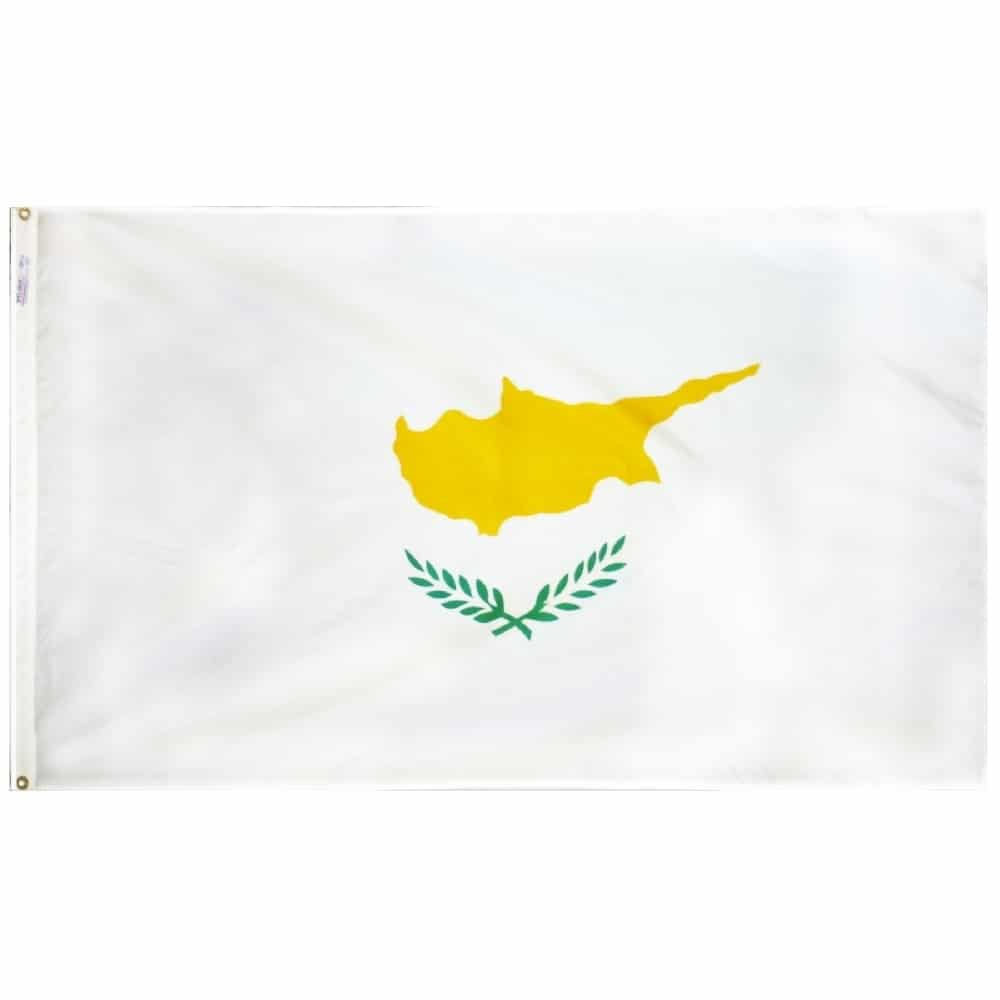 Cyprus Flag - Grommets 2 Nylon Cyprus Flag Grommet Finish