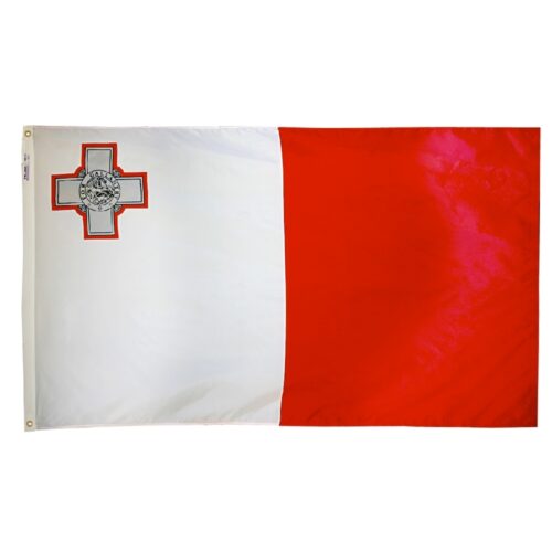 Nylon Malta Flag Grommets Finish